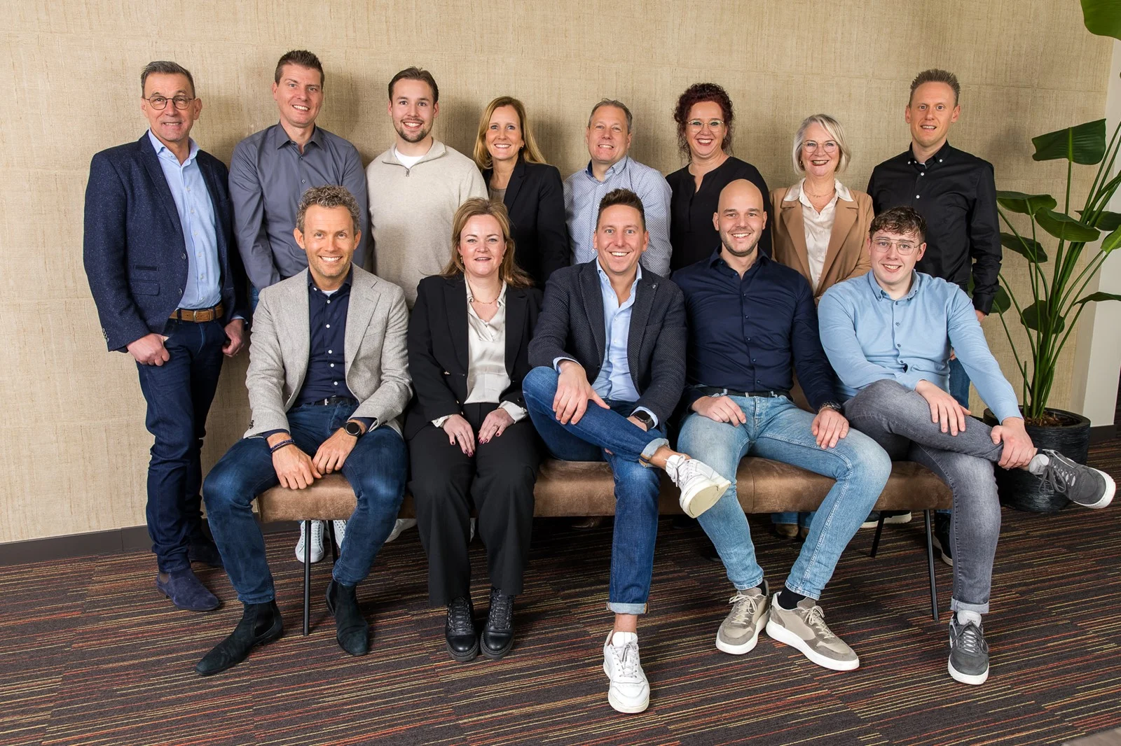 Van der Doelen Hypotheken & Verzekeringen  logo