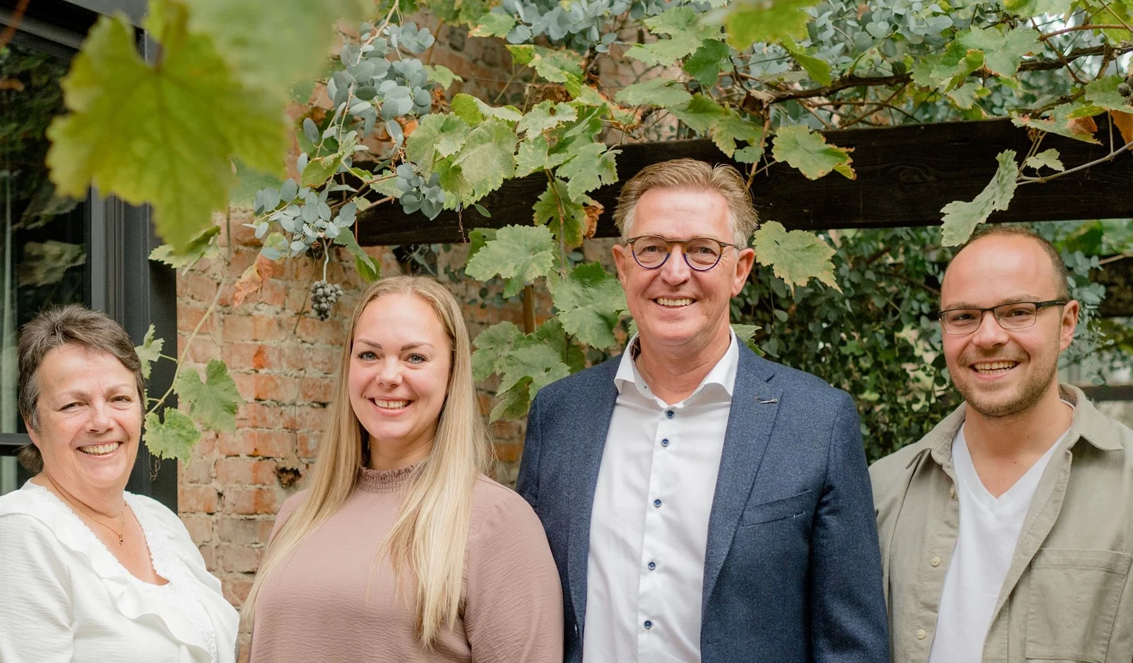 Van Dongen Financieel Adviesbureau logo